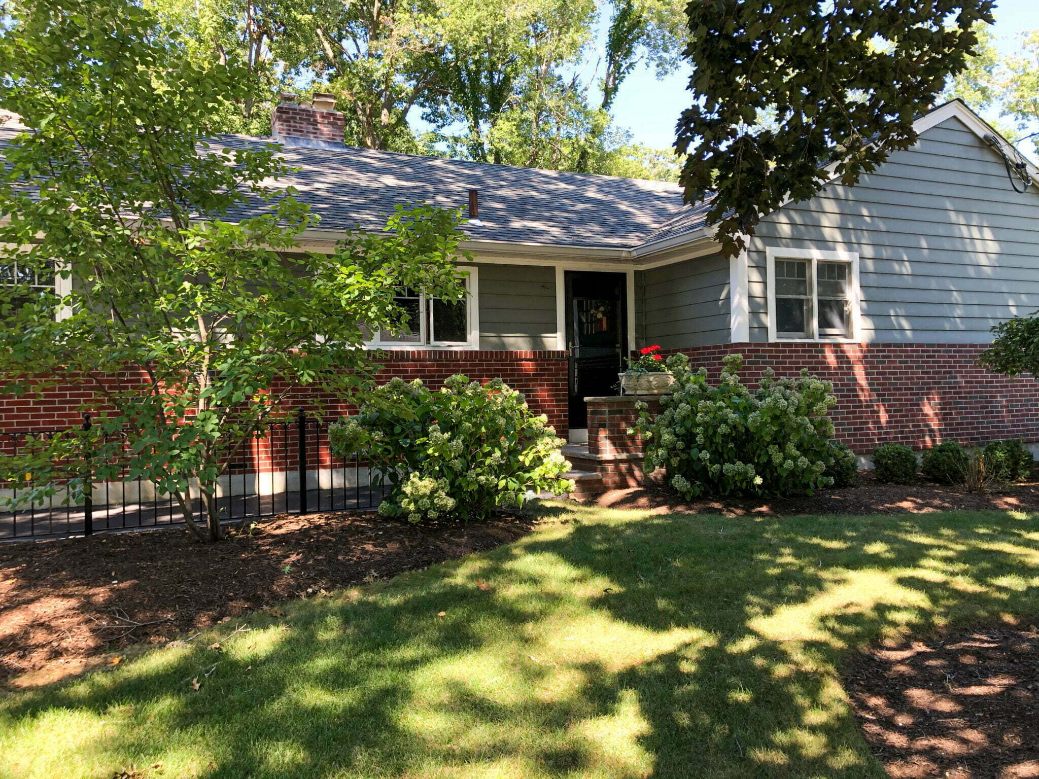 Everlast Composite Siding Installation North Attleboro, MA