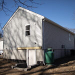 new D4 alside vinyl siding for this in-law home addition in Stoughton, MA